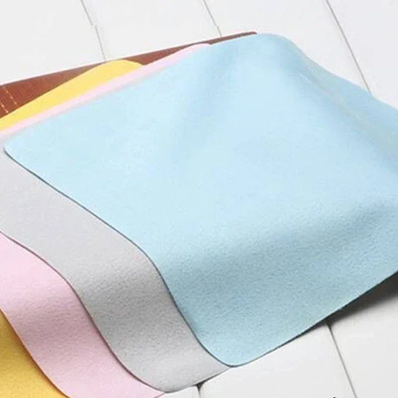 Pack de 10 Paños de Microfibra para Pantallas, Espejos y Vidrios del Automóvil