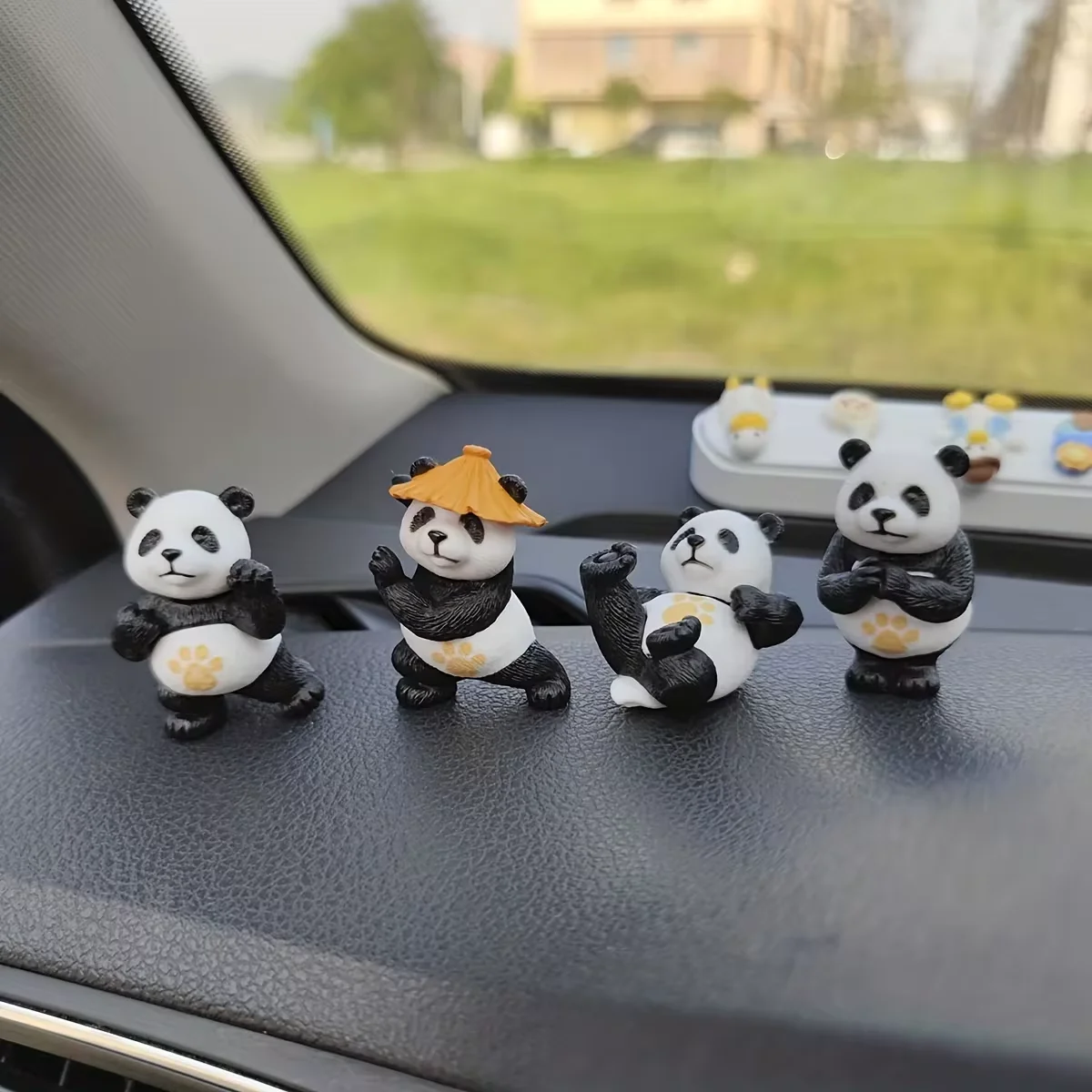 Pack de 4 Adornos Decorativos de Panda para Tablero de Automóvil - Imagen 3